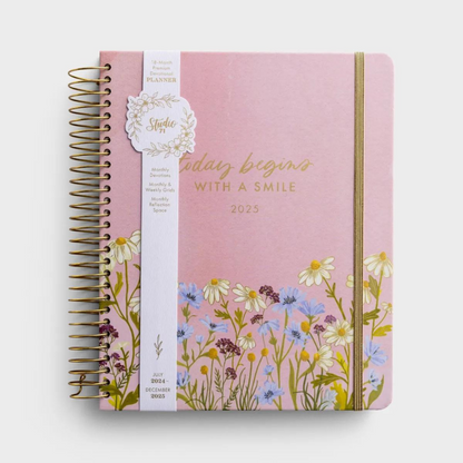 2024-2025: 18-Mth Premium Devotional Planner - Today Begins with a Smile (U1746)